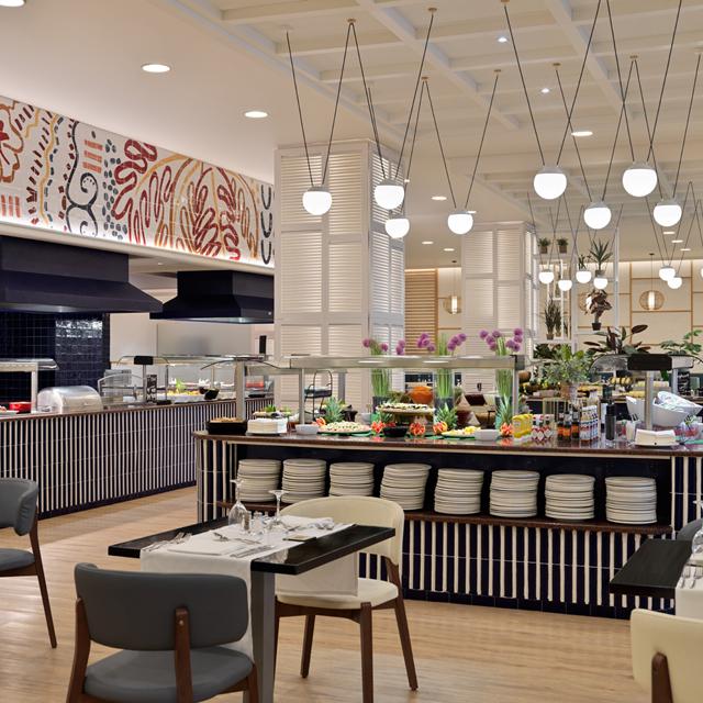 Hotel H10 Estepona Palace - logies & ontbijt